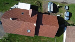 clem-eco - maison vu du dessus par drone