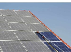 clem-eco - nettoyage panneaux solaire